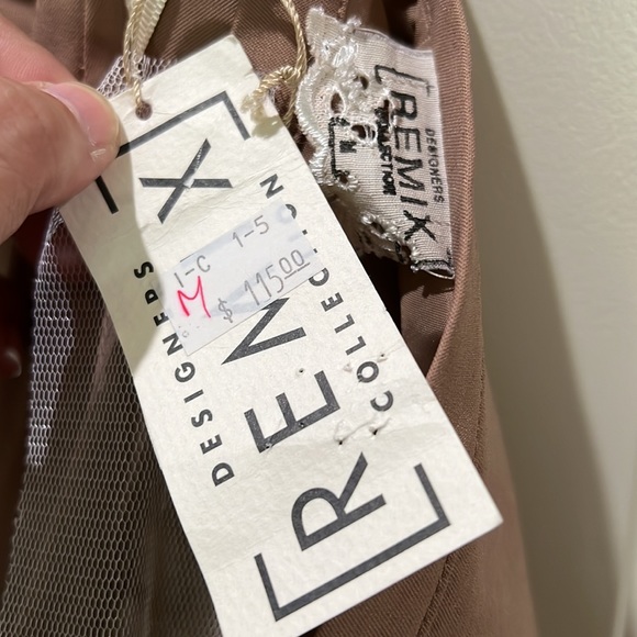 NWT Designers Remix Collection Taupe Pleated Skirt With Lace Trim and Ribbons - Picture 6 of 8